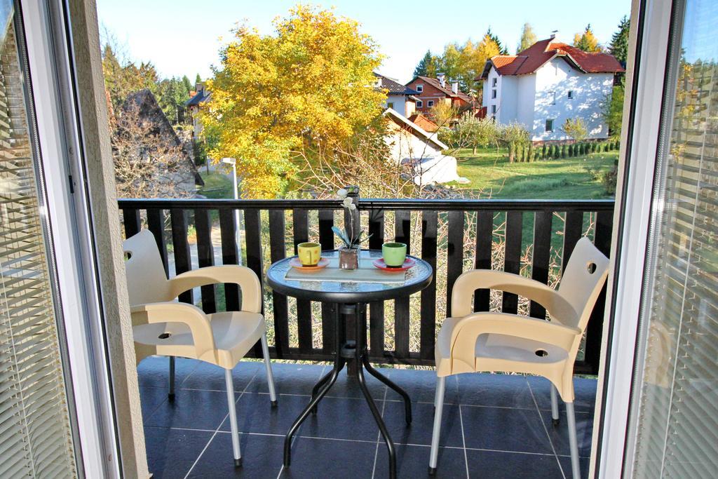 Apartments Vila Velickovic ซลาตีบอร์ ภายนอก รูปภาพ